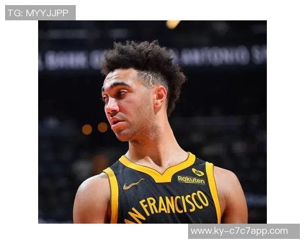 卡马拉全能表现助力球队胜利11投5中贡献13分7篮板3助攻2抢断1盖帽正负值5